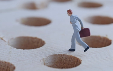 8 pitfalls to avoid while implementing procurement technology
